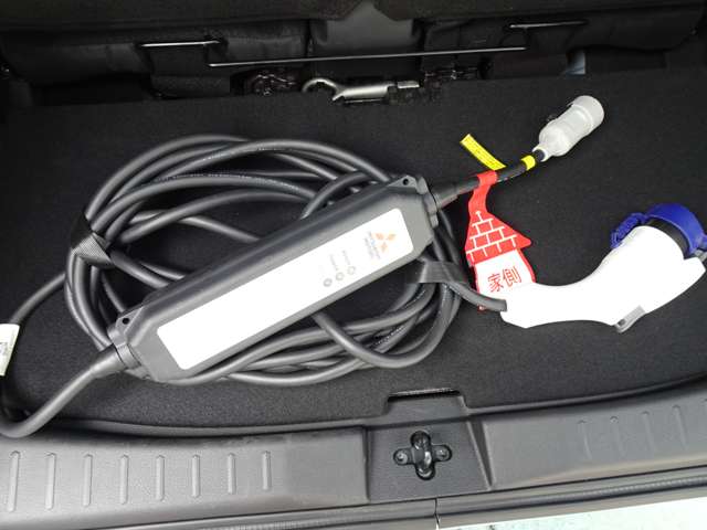 Mitsubishi eK X EV 12
