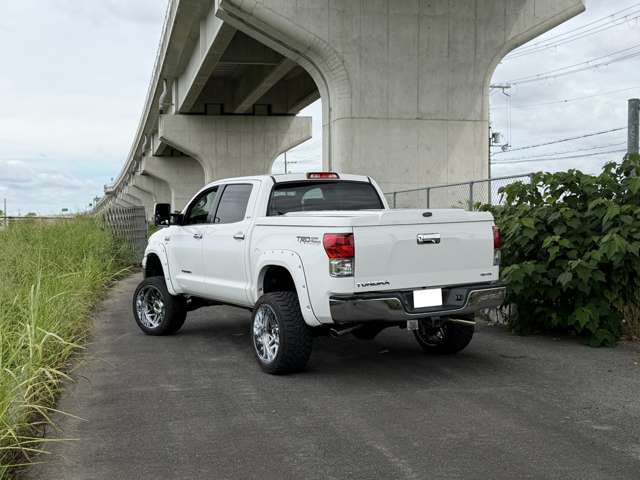 Toyota Tundra 5