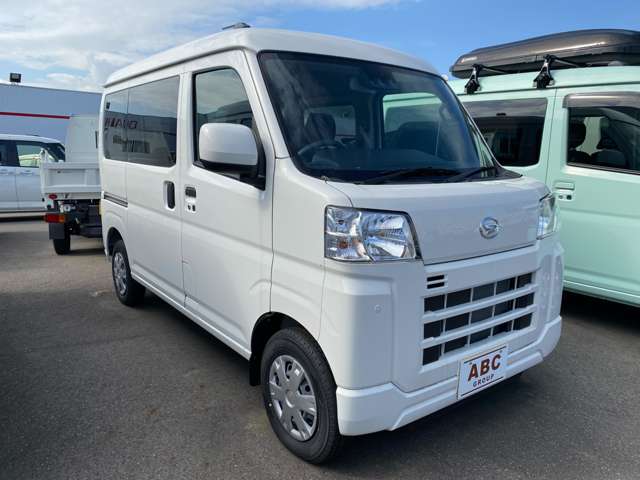 Daihatsu Hijet Cargo 10