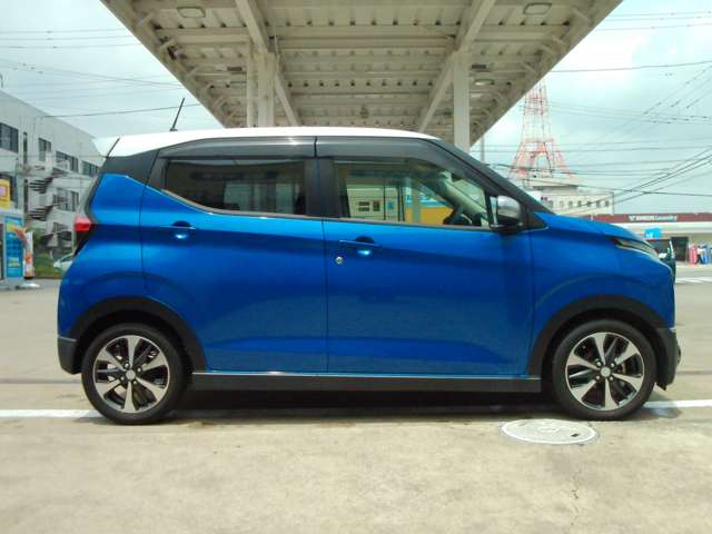 Mitsubishi eK X 9