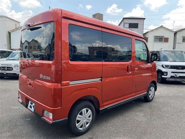 Daihatsu Atrai 8