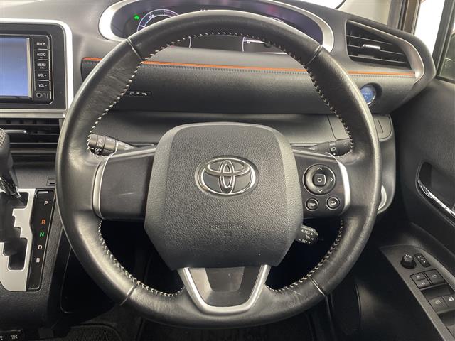 Toyota Sienta 12