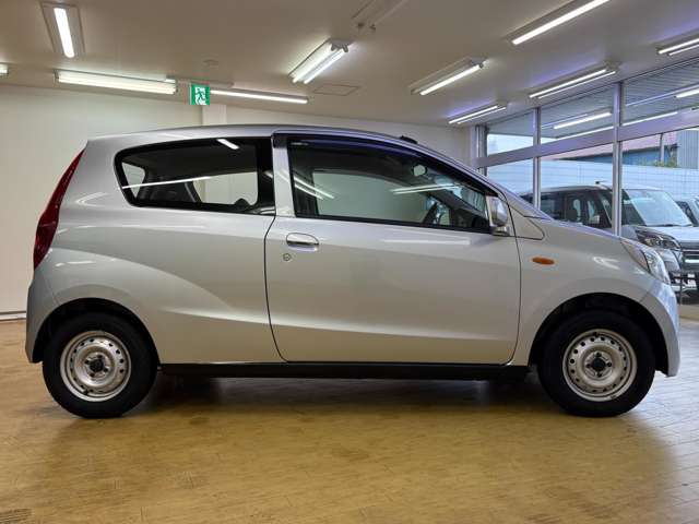Daihatsu Mira 7