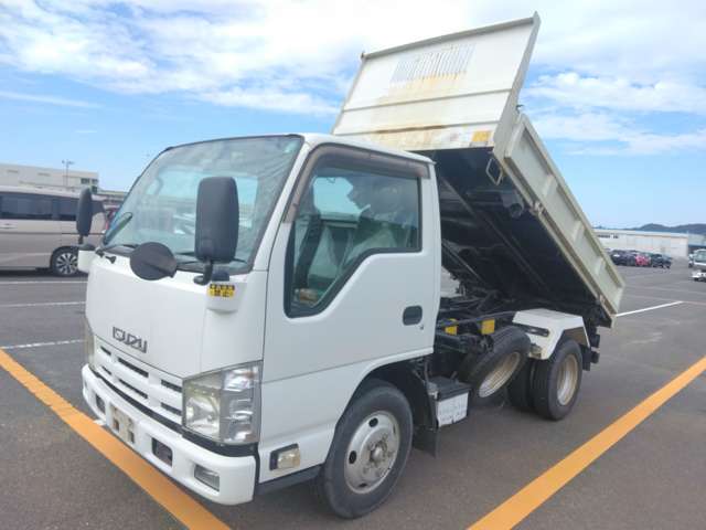 Isuzu Elf 4