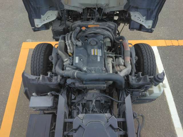 Isuzu Elf 9