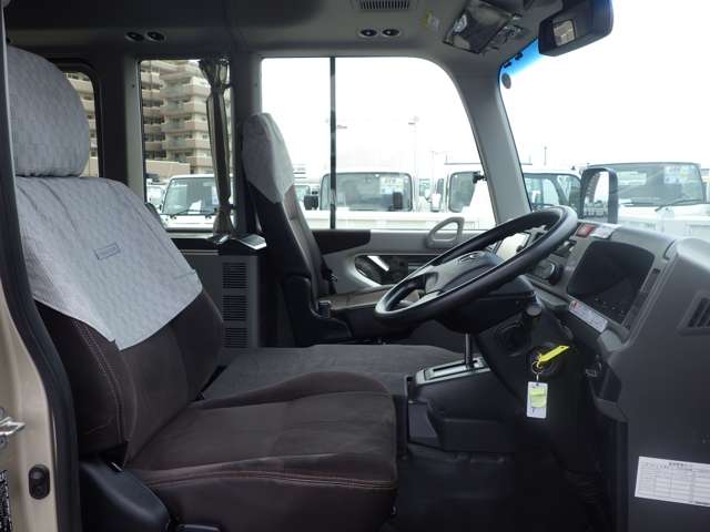 Toyota Coaster 10