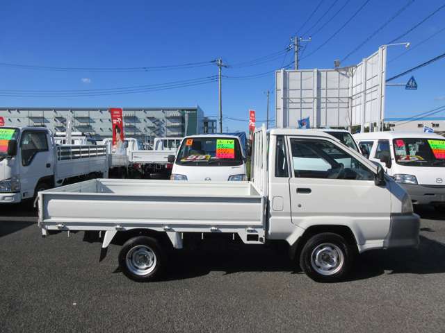 Toyota Light Ace Truck 7