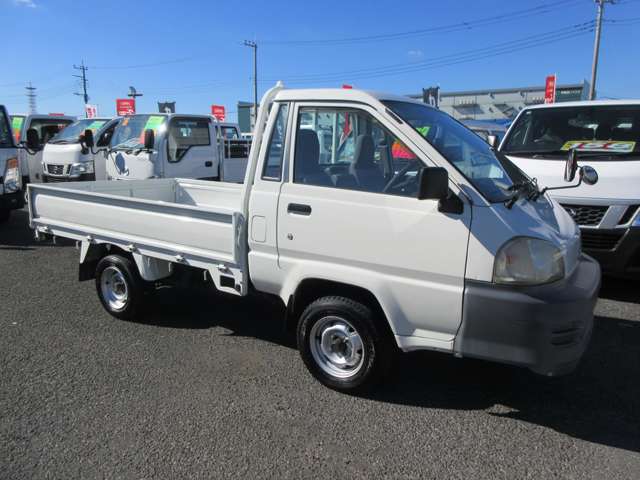 Toyota Light Ace Truck 9