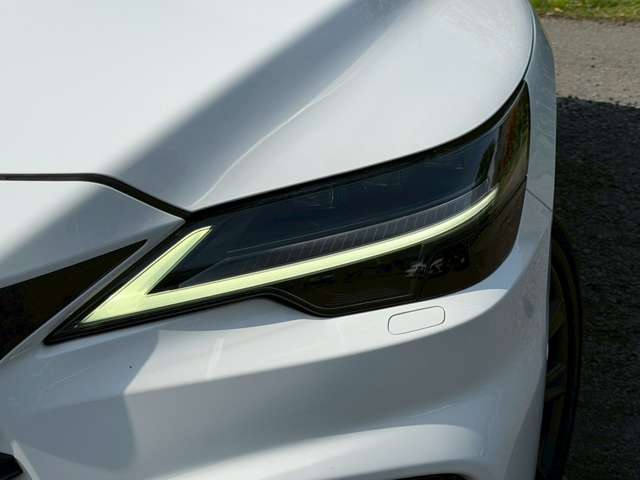 Lexus RX 7