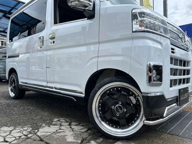 Daihatsu Atrai 11