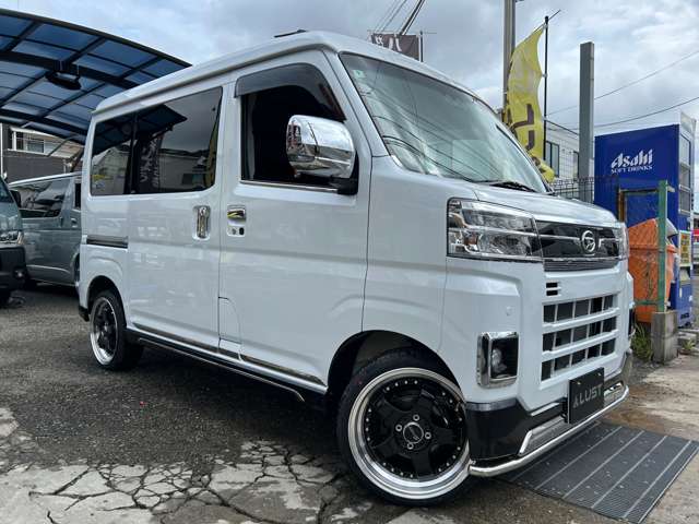 Daihatsu Atrai 7