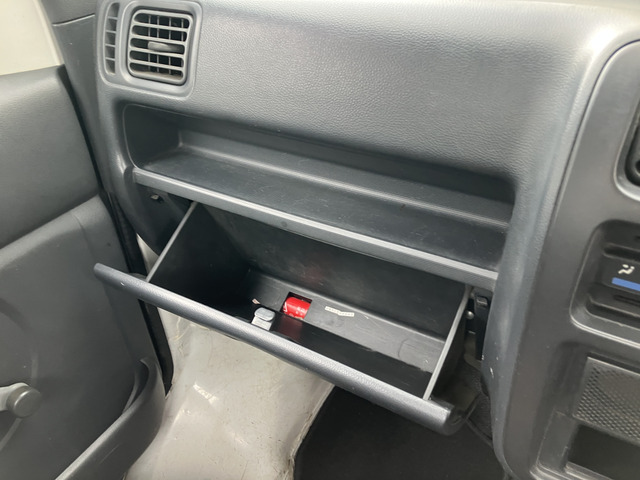 Mazda Scrum Truck 9