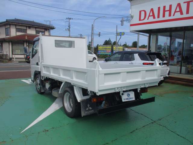 Mitsubishi Fuso Canter 6