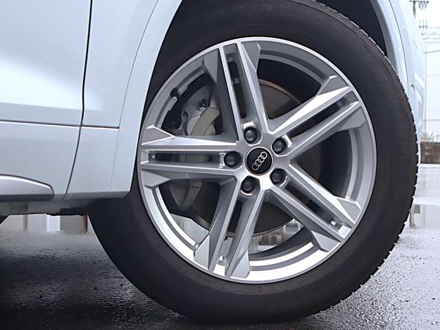 Audi Q5 6