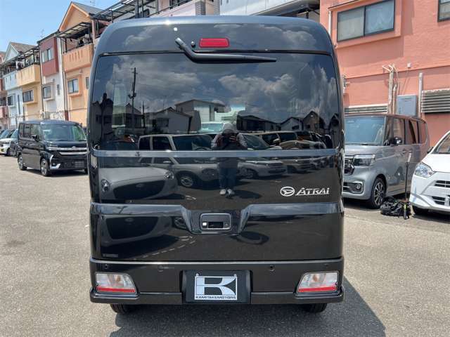Daihatsu Atrai 7