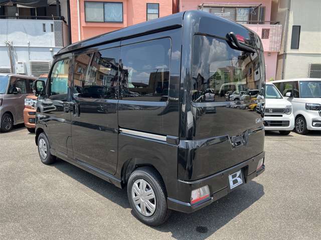 Daihatsu Atrai 9