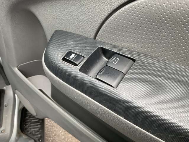 Nissan NV350 Caravan 5