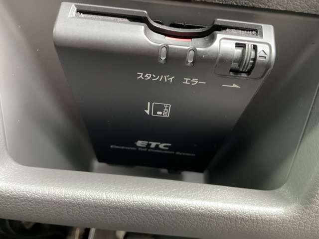 Nissan NV350 Caravan 8