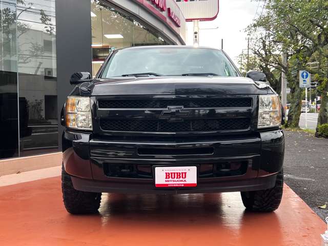 Chevrolet Silverado 2