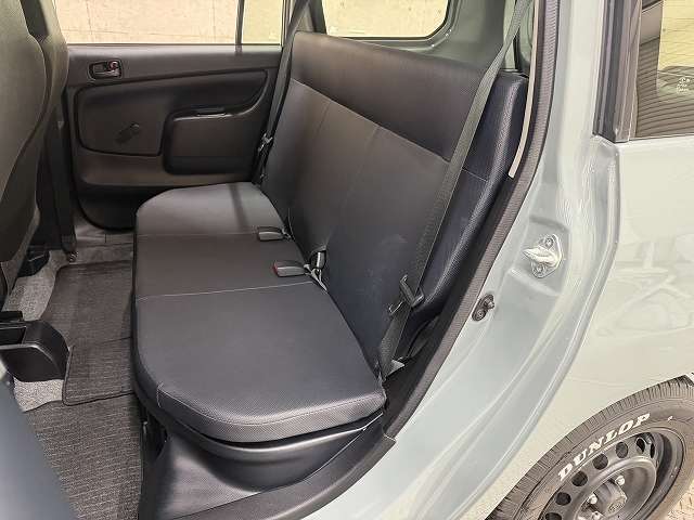 Toyota Probox Van 12