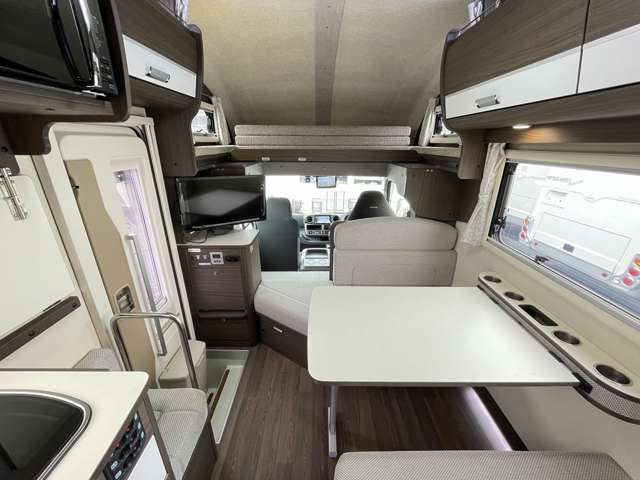 Toyota Camroad 6
