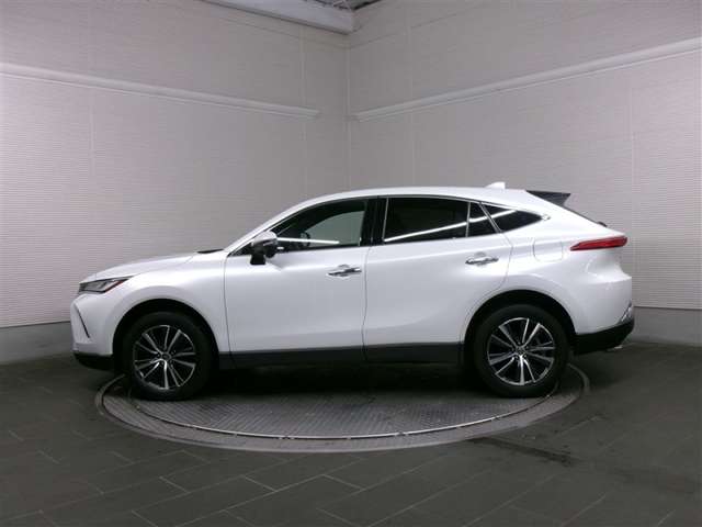 Toyota Harrier 4