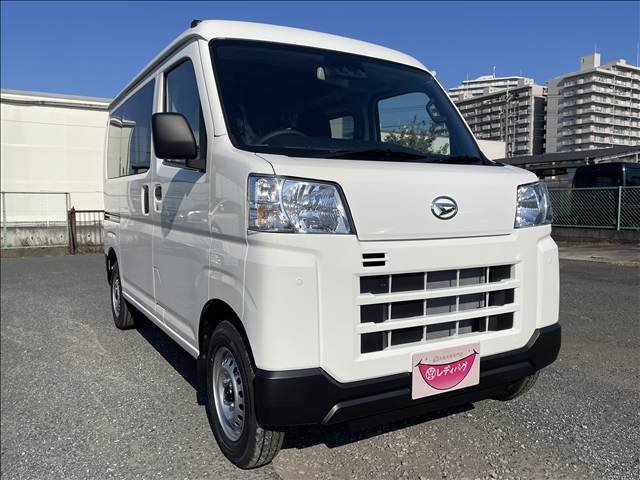 Daihatsu Hijet Cargo 12