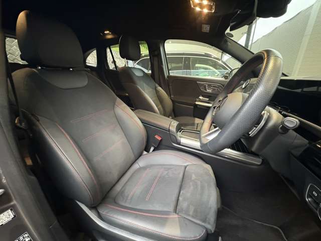Mercedes-Benz GLA-Class 7