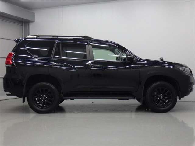 Toyota Land Cruiser Prado 5