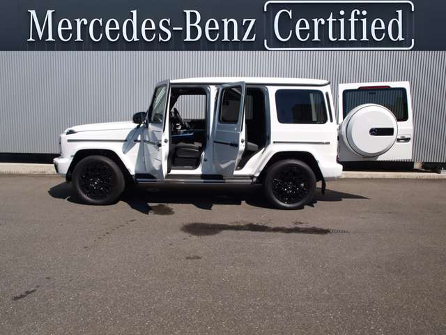 Mercedes-Benz G-Class 9