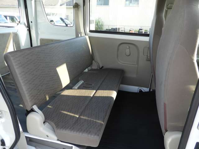 Nissan NV100 Clipper 7