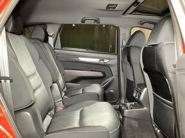Mazda CX-8 10