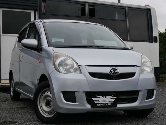 Daihatsu Mira 3