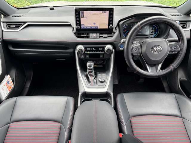 Toyota RAV4 PHV 9