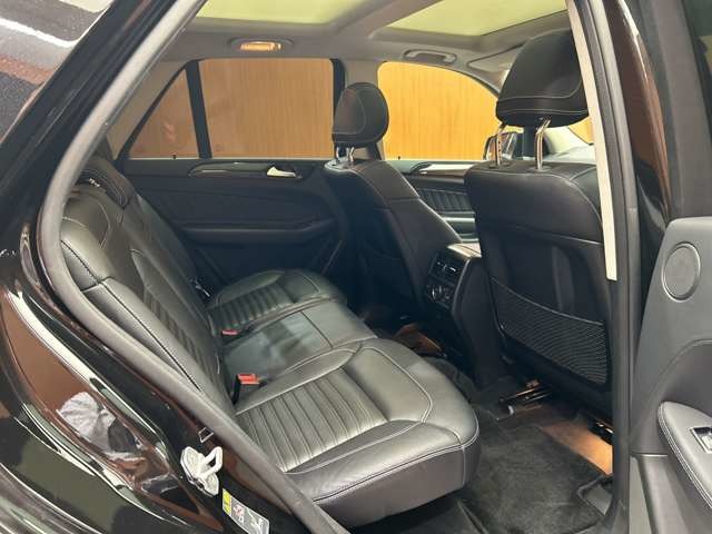 Mercedes-Benz GLE 8