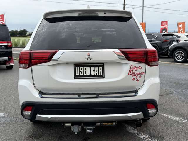 Mitsubishi Outlander 12