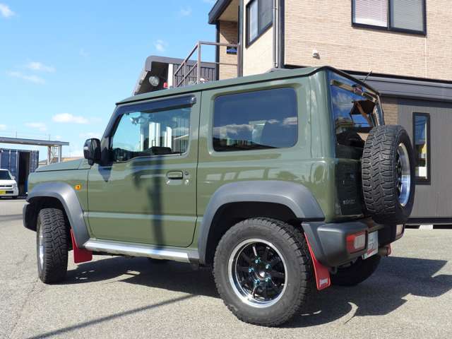 Suzuki Jimny Sierra 10