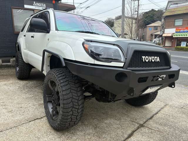 Toyota Hilux Surf 10