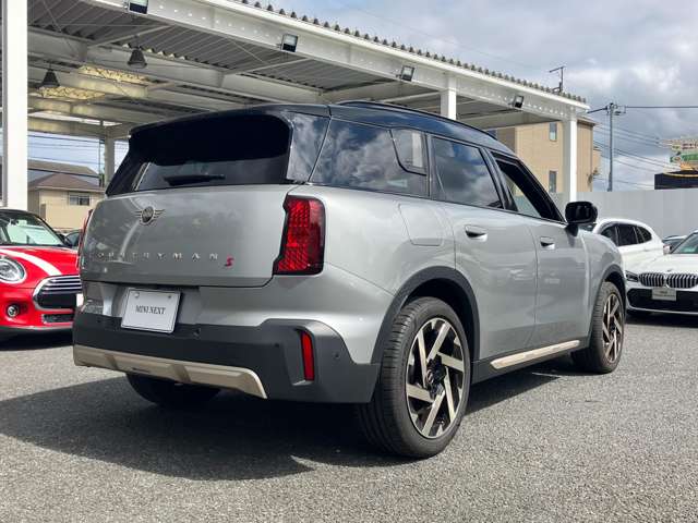 MINI Countryman 10