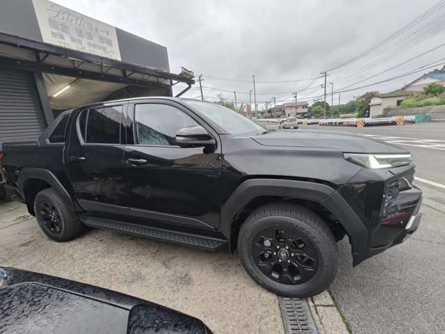 Toyota Hilux 9