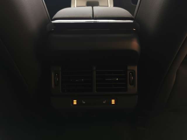 Land Rover Range Rover Evoque 12