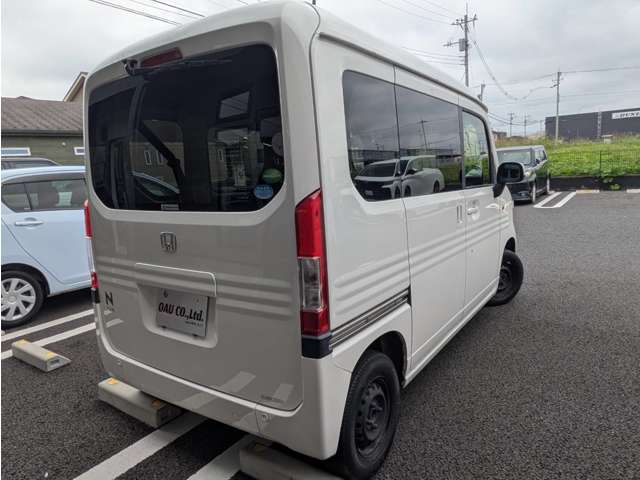 Honda N-VAN 8