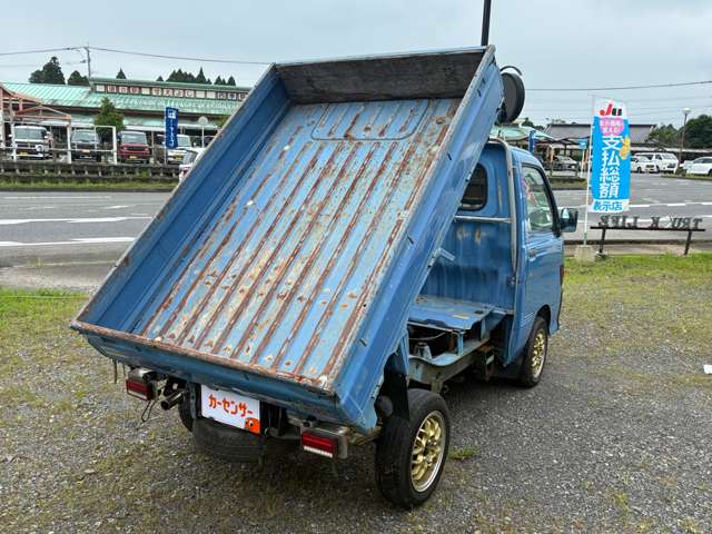 Daihatsu Hijet Pickup 3