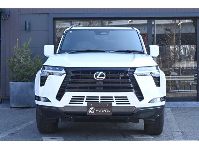 Lexus GX 9