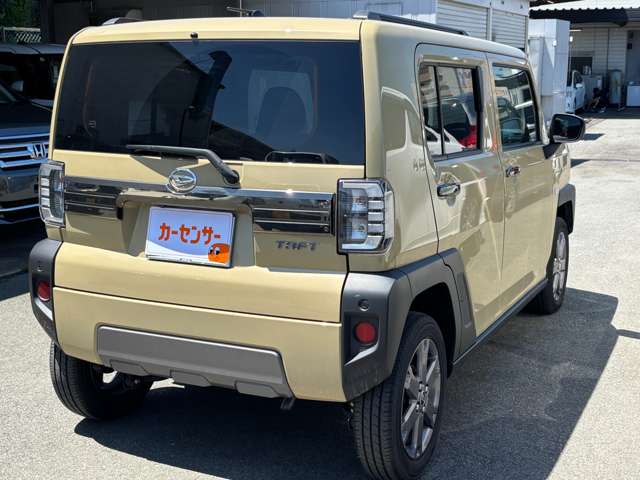 Daihatsu Taft 7