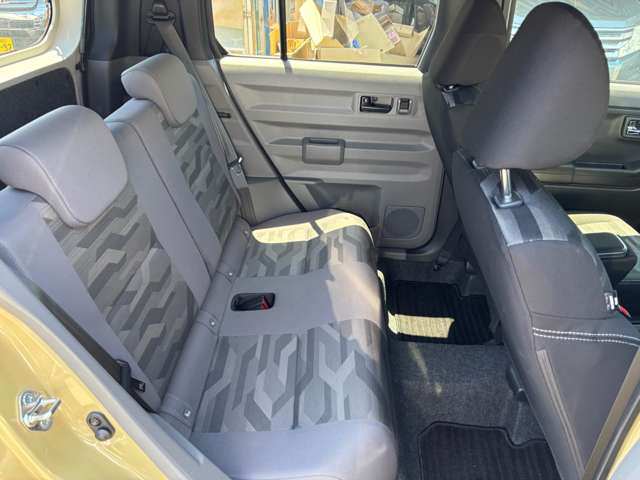 Daihatsu Taft 10