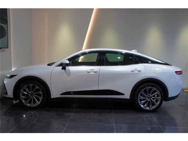 Toyota Crown Crossover 5