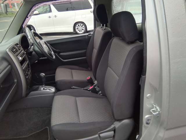 Suzuki Jimny 11