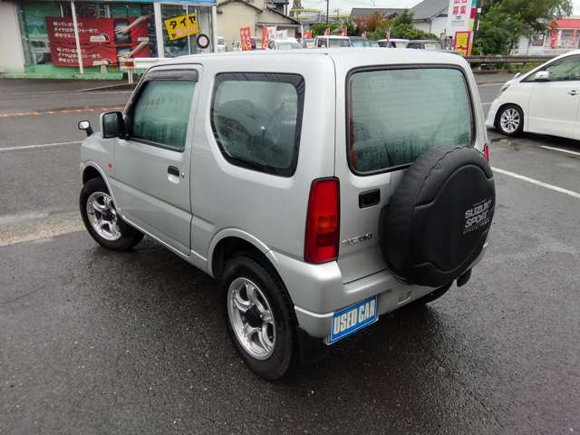 Suzuki Jimny 6