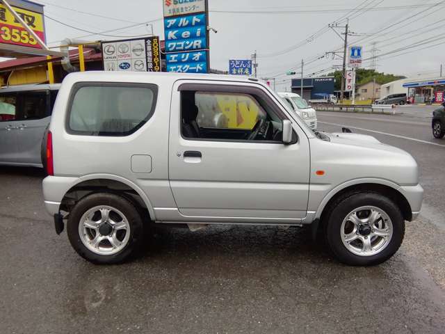 Suzuki Jimny 8